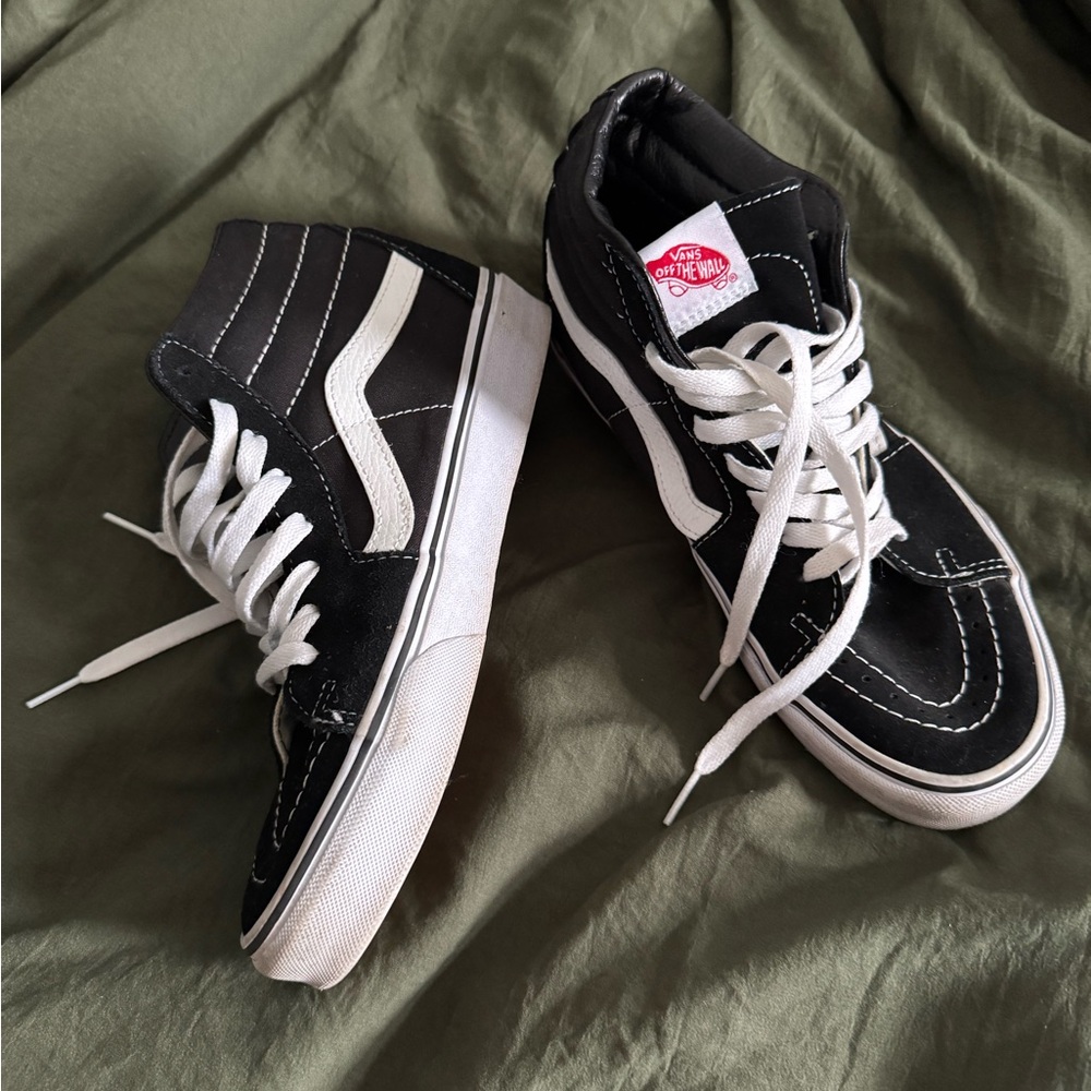 Hi top black vans
